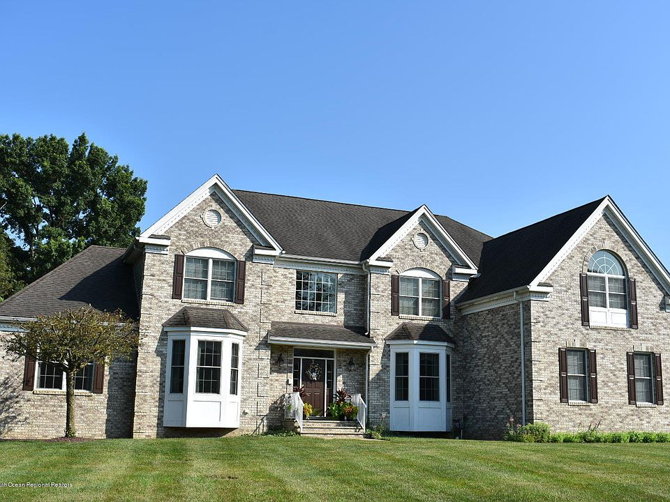 1st image of 9 Saratoga Ct