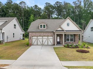 67 Airmont Dr, Sharpsburg, GA 30277