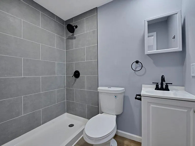 786 Thomas Ave #786 — Photo 8