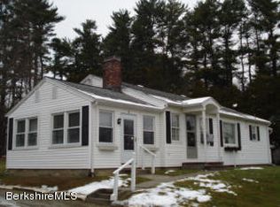 8 Cherry St, Stockbridge, MA 01262