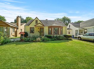 425 Wilder St, Aurora, IL 60506