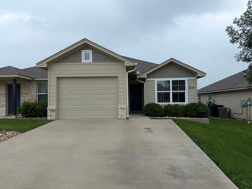 1st image of 3223 Kickapoo Dr