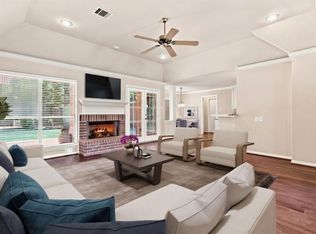 101 Lakeside Dr, Montgomery, TX 77356