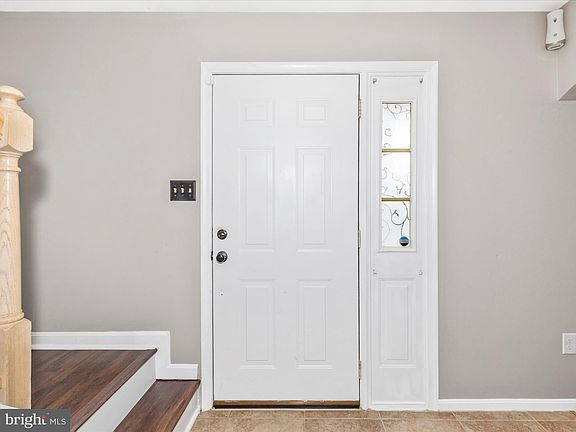 3rd image of 11112 Worchester Dr