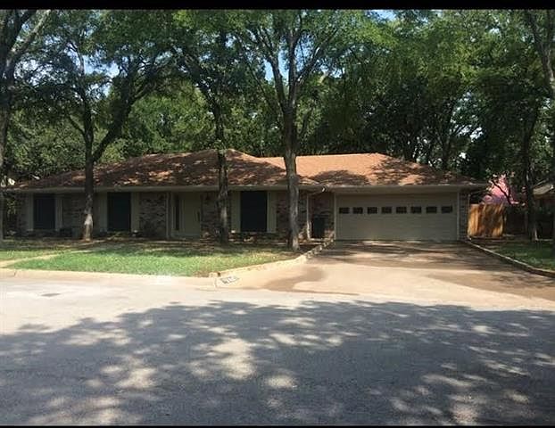 1st image of 2901 Michael Ln