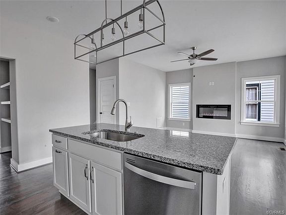 4th image of 1315 W 23rd St