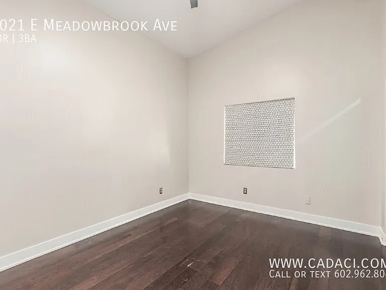3021 E Meadowbrook Ave — Photo 17