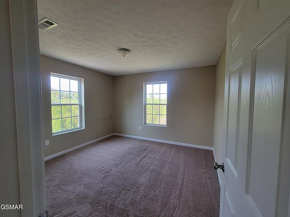 5th image of 3236 Sandpiper Ct