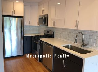 2323 Astoria Blvd APT 3R, Astoria, NY 11102