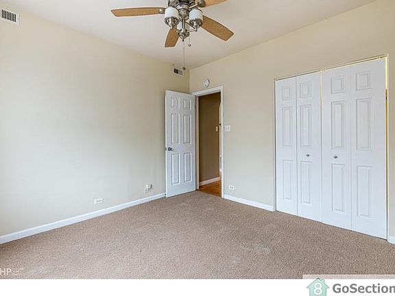5th image of 7558 S Essex Ave APT 3B