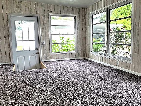 4th image of 4300 E Bay Dr Lot 121