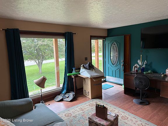 3rd image of 5713 Renada Dr