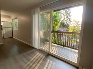 1011 SW Curry St APT 10, Portland, OR 97239