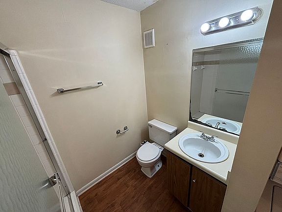 5th image of 3079 Huntleigh Dr