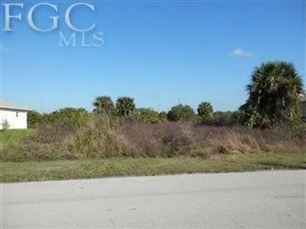 839 Wolverine St E, Lehigh Acres, FL 33974