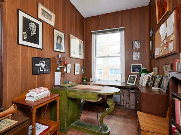 1 Beekman Place image 3 of 7