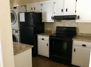 322 Hanover Arms Ct, Winston Salem, NC 27104