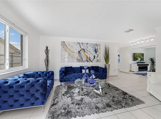 230 SW 30th Ave, Miami, FL 33135