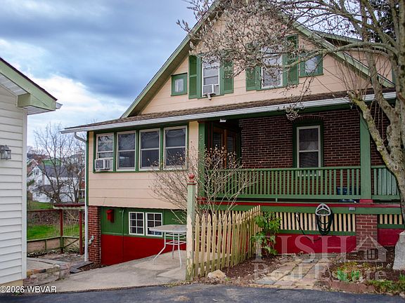4th image of this home