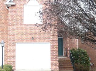2011 Stone Brook Dr, Birmingham, AL 35242