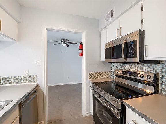 4th image of 4633 Wild Indigo St APT 541