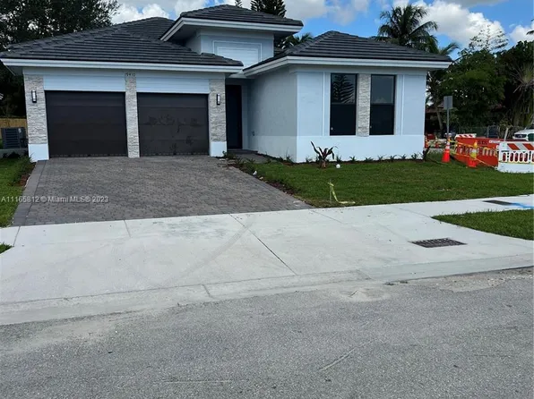 19410 SW 124th Ave, Miami, FL 33177