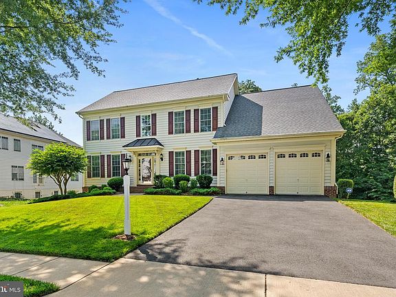 2nd image of 16505 Murray Pl