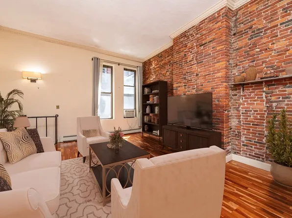 24 Hancock St APT 2, Boston, MA 02114