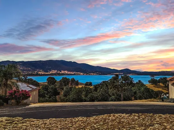 1100 Paradise Peak Rd, Valley Springs, CA 95252