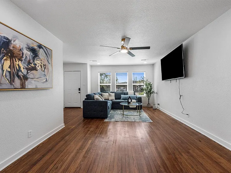 3614 Billingsley St — Photo 4