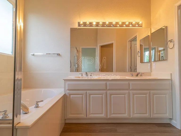 2609 Magnolia Ct — Photo 18