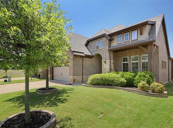 3rd image of 3412 Elm Grove Dr