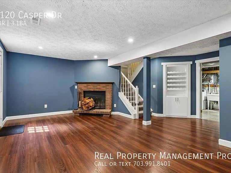 1120 Casper Dr — Photo 24
