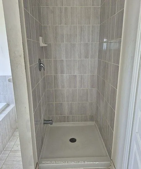 80 Truro Cir — Photo 28