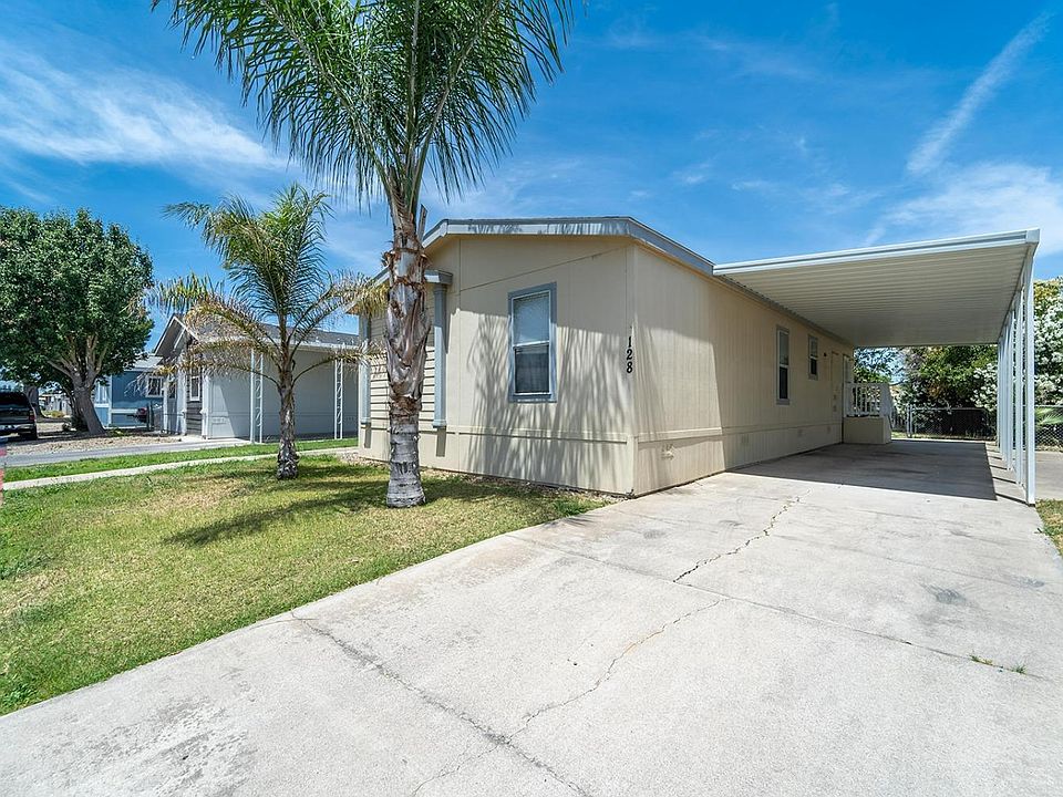 1st image of 5901 Newbrook Cir Space 128
