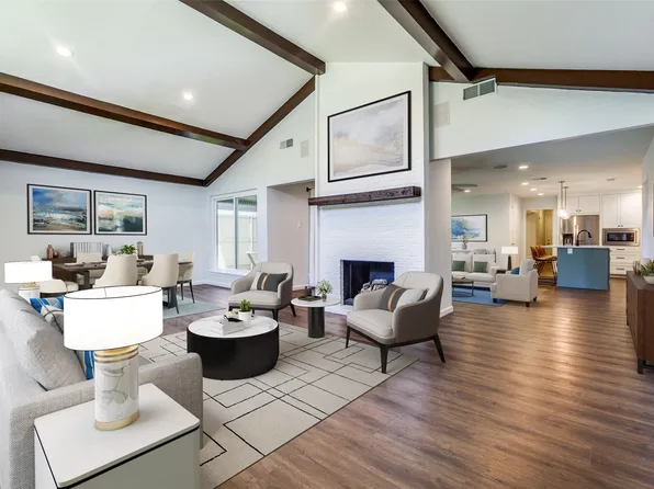 7645 Royal Ln, Dallas, TX 75230