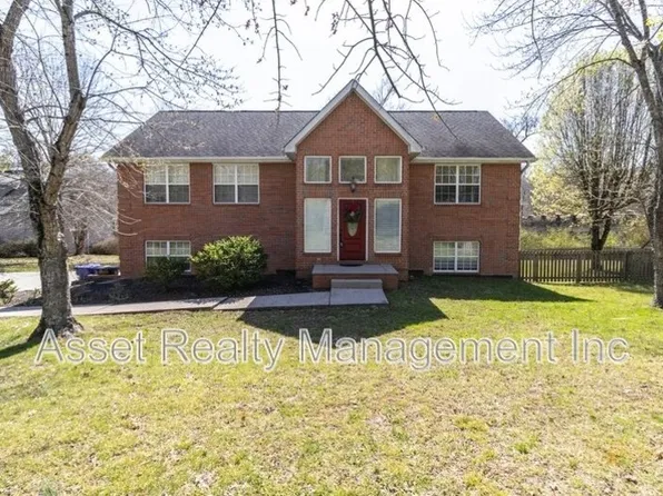 170 Sweet Gum Ln, Oak Ridge, TN 37830