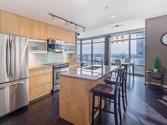 2nd image of 215 N 13th Ave SW #2505