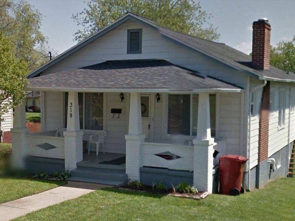 1st image of 319 W 8th Ave