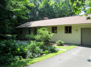 13 Haskins Rd, Hanover, NH 03755