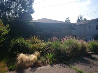 9032 1st Ave NW, Seattle, WA 98117