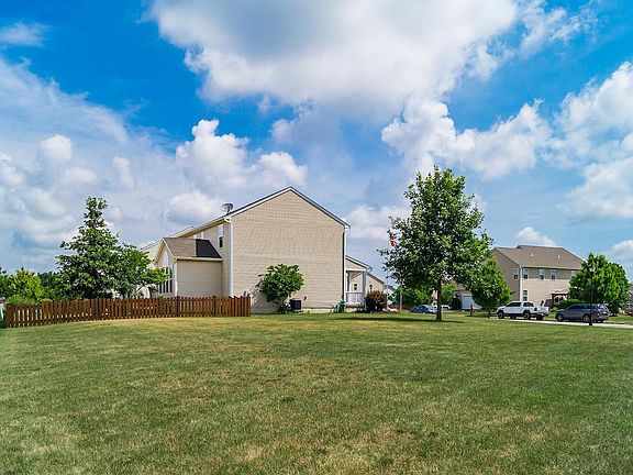 2nd image of 5921 Goldstone Dr
