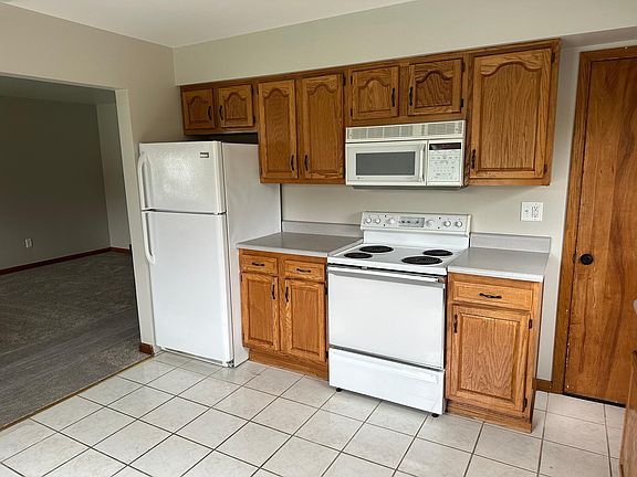 3rd image of 205 N Cherry St #1