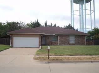9720 Westpark Dr, Benbrook, TX 76126