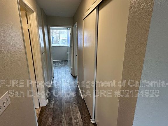 5th image of 959 Vine St Unit 7