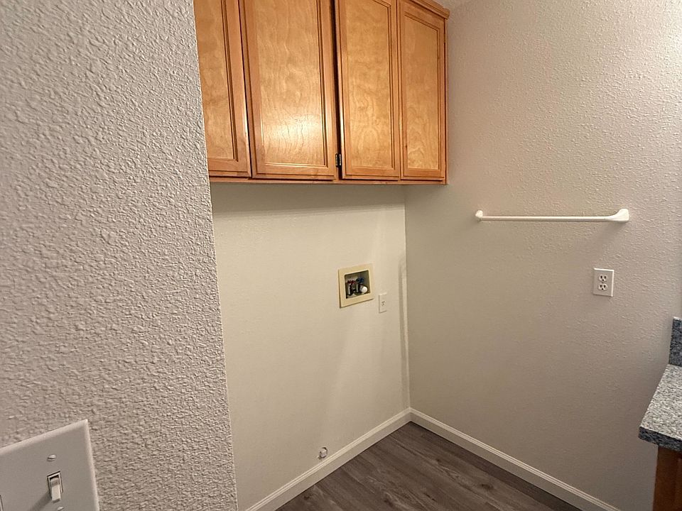 1st image of 3402 Roanoke Ct #11425521