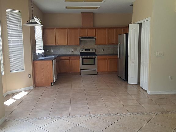 2nd image of 12736 Grovehurst Ave