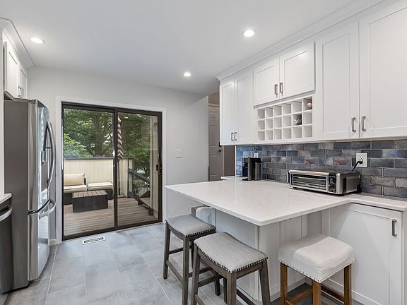 3rd image of 240 Arrowood Way #240