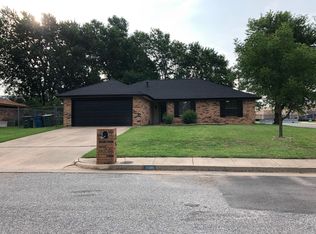 1500 Clermont Ct, Edmond, OK 73003