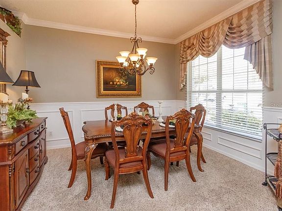 4th image of 1345 Selbydon Way